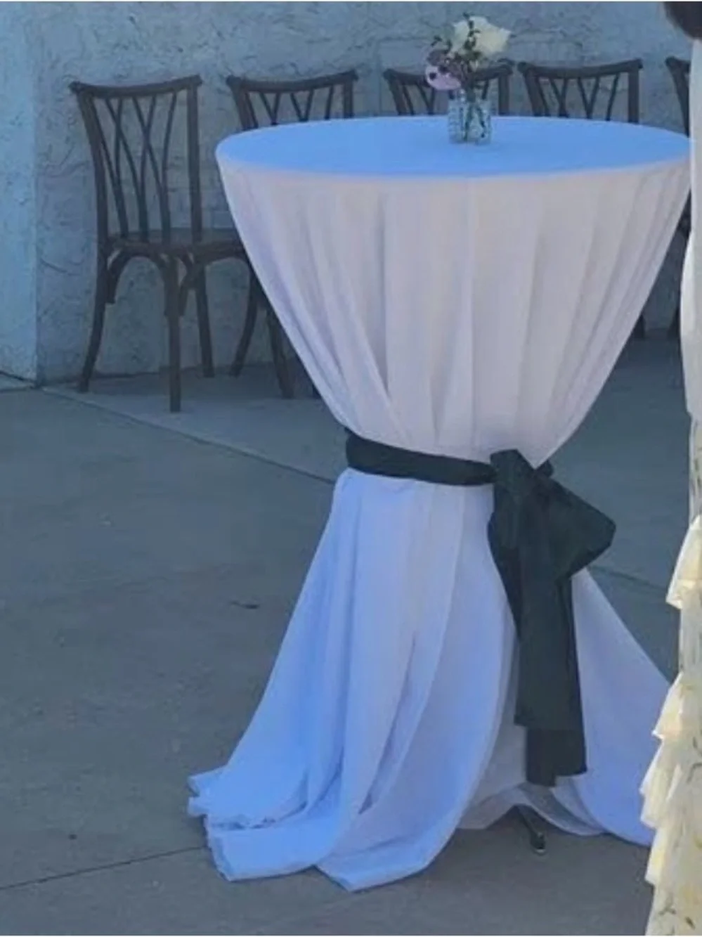 Elegant Emerald Green Satin Sashes - Pack of 12
